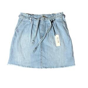 NWT U2B Urban Basics Paper Bag Waist Denim Skirt Light wash  raw hem Medium